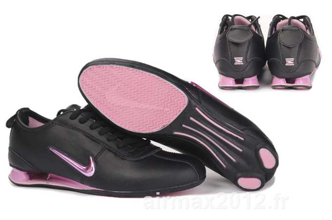 nike femme shox